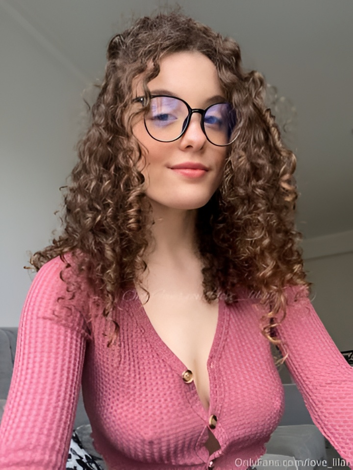 Эвелина привлекальеная девушка из Канск цена от 10000 руб