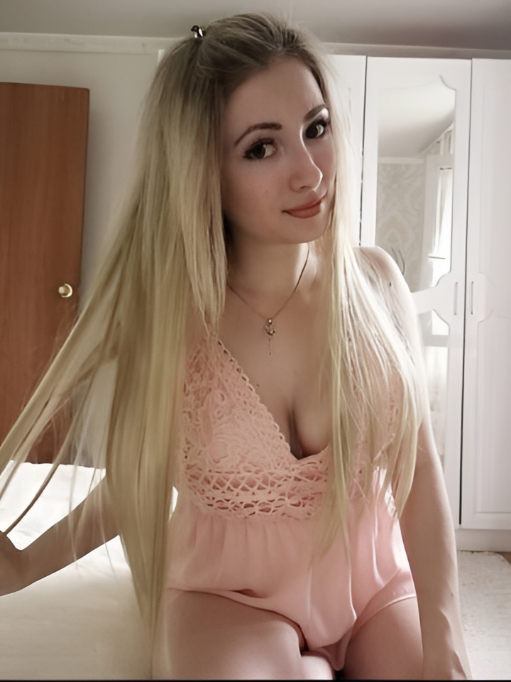 Мишель привлекальеная девушка из Канск цена от 3000 руб