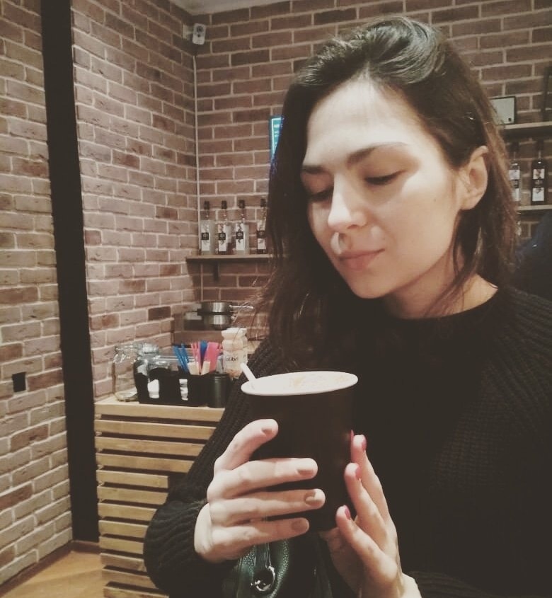 Элис привлекальеная девушка из Канск цена от 4000 руб