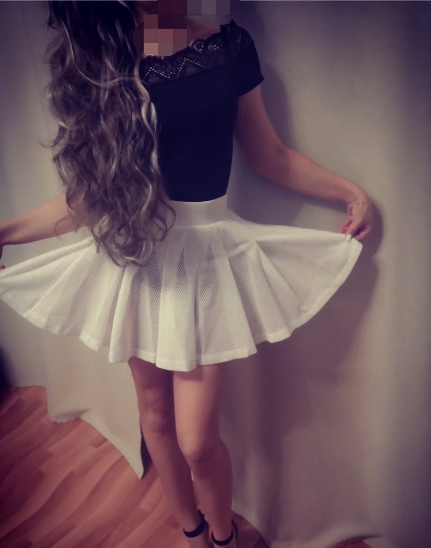 Надя привлекательная девушка из Канск цена от 3500 руб