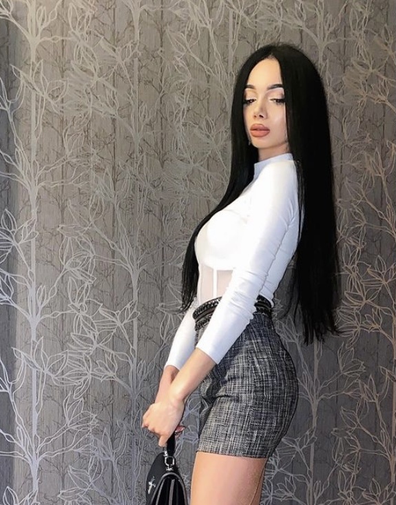 🎥 ЭННИ привлекальеная девушка из Канск цена от 5000 руб