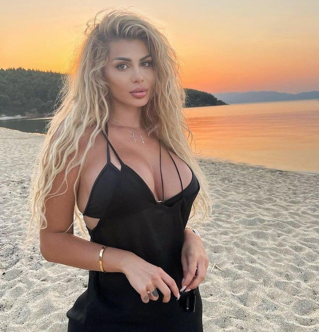 Индивидуалка Даша, доступна для личного знакомства от 8000 руб