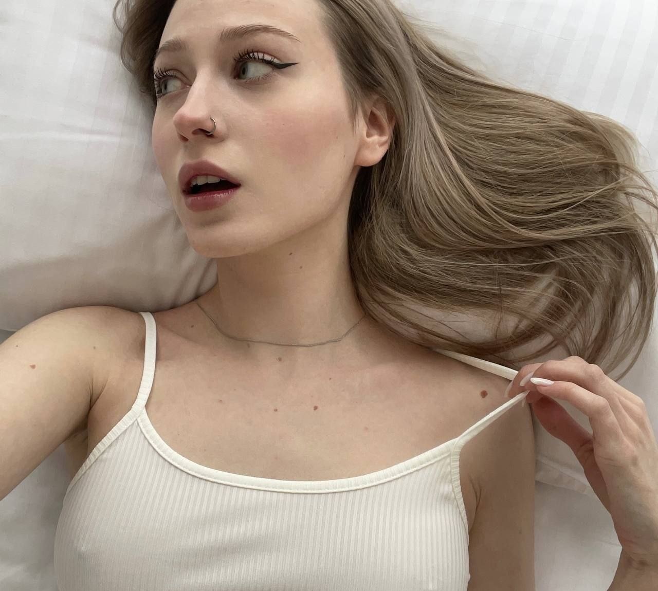 Юлия привлекальеная девушка из Канск цена от 3000 руб