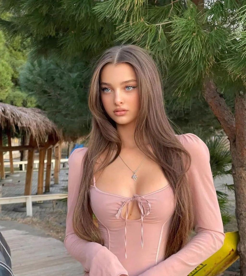 Ника привлекальеная девушка из Канск цена от 9000 руб