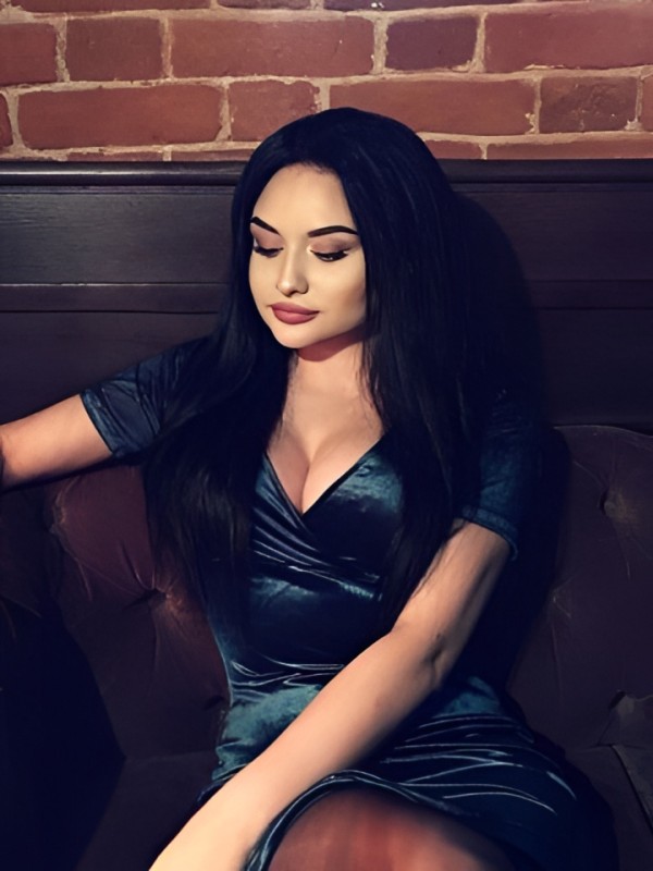 Лилия привлекательная девушка из Канск цена от 1500 руб