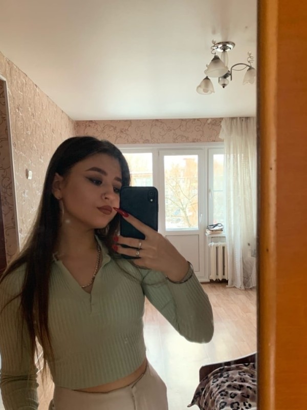 Владилена привлекательная девушка из Канск цена от 3000 руб